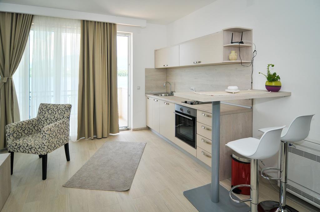 Apartments Zukovac Tivat Extérieur photo
